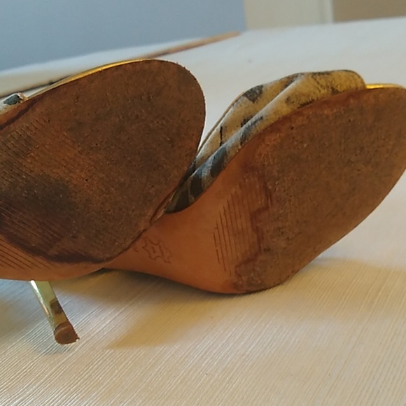 Guess open toe bow embellished heels - Picture 6 of 7